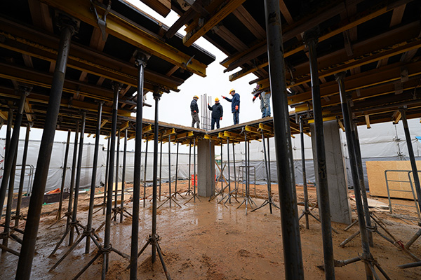 Самые распространённые ошибки при монтаже опалубки перекрытий на телескопических стойках